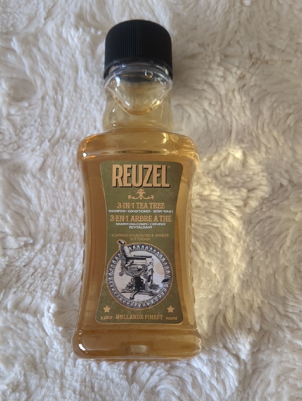 Reuzel 3-in-1 Tea Tree Shampoo Conditioner Body Wash - Amber
